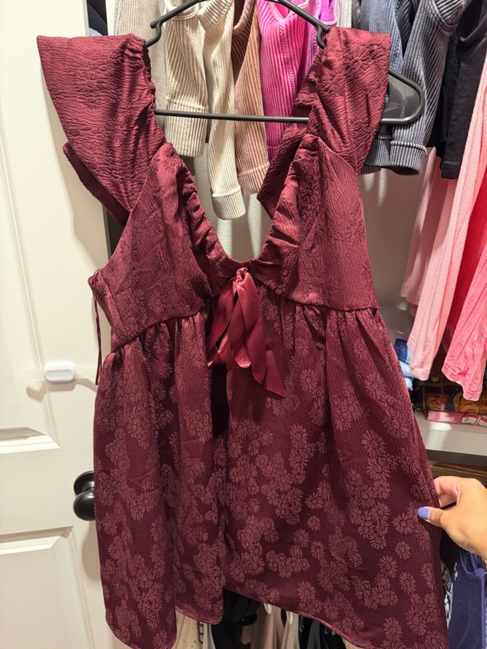 Francesca's Plum Sleeveless Floral Tie-Back Dress